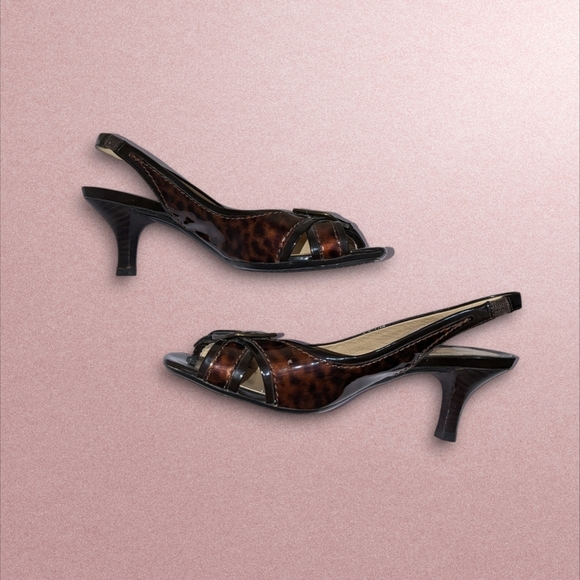 Cole Haan Tortoise Shell Print Sandals with Kitten Heels Size 8B - Picture 5 of 6